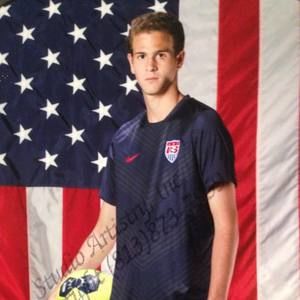 Meet your Posher, Max